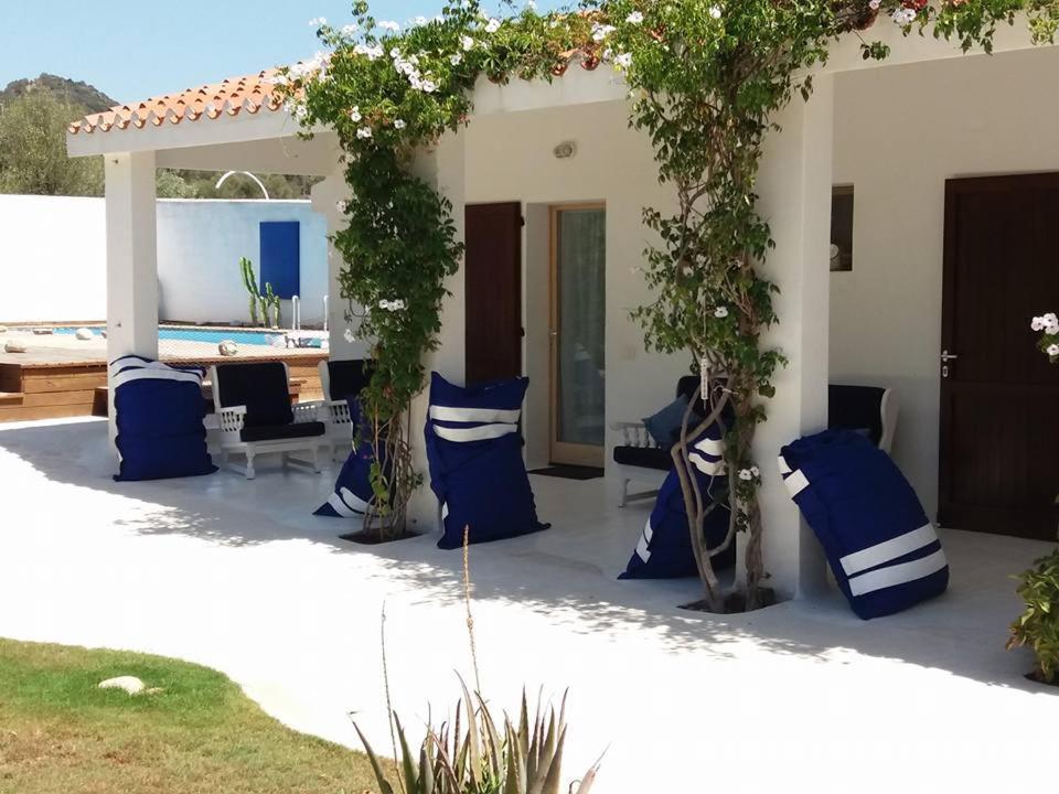 Casa Namaste Bed and Breakfast Porto Columbu - Perd'E Sali Exteriör bild