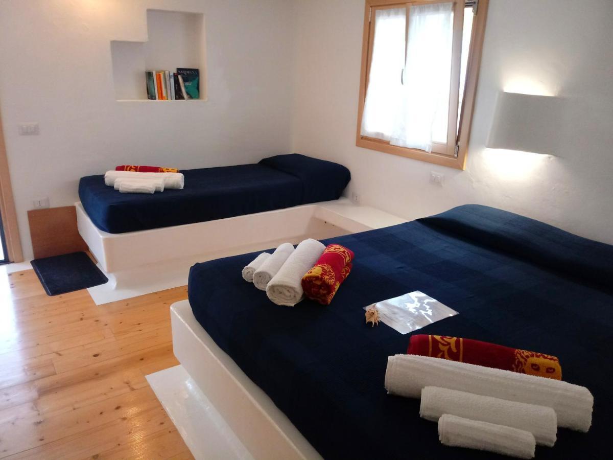 Casa Namaste Bed and Breakfast Porto Columbu - Perd'E Sali Exteriör bild